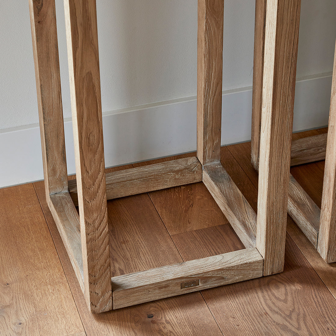 Fraser Island Planter Table