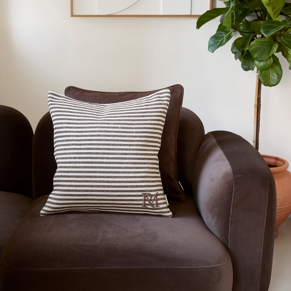 RM Linea Pillow 50x50