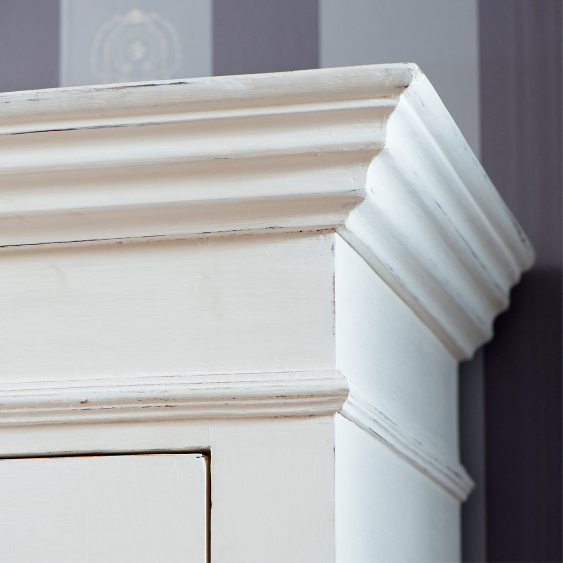 New Orleans Cabinet