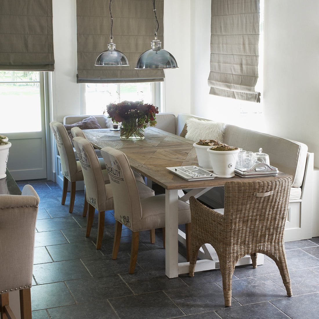Chateau Chassigny Diningt. 220x100