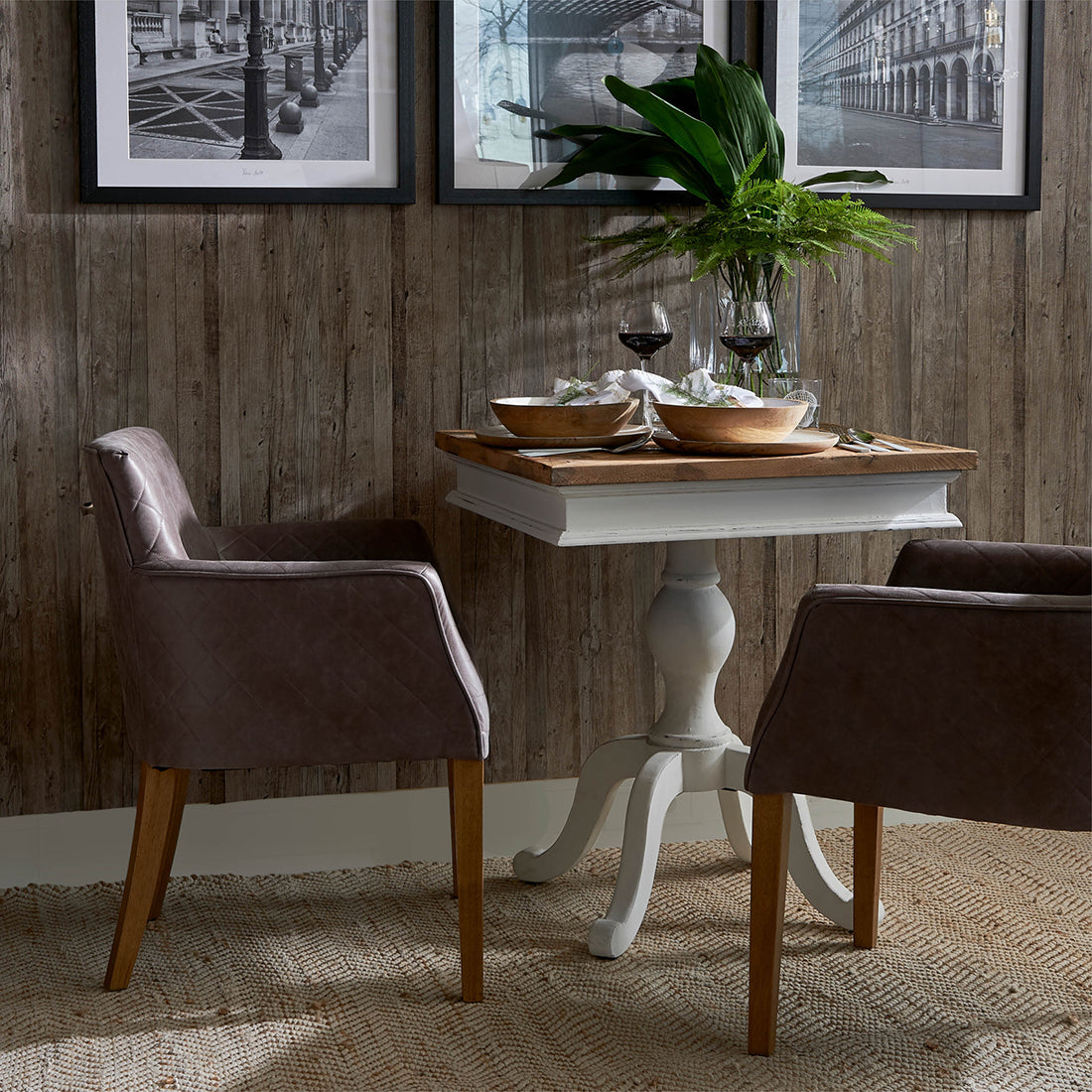 Chateau Belvedere Wine Table 70x70