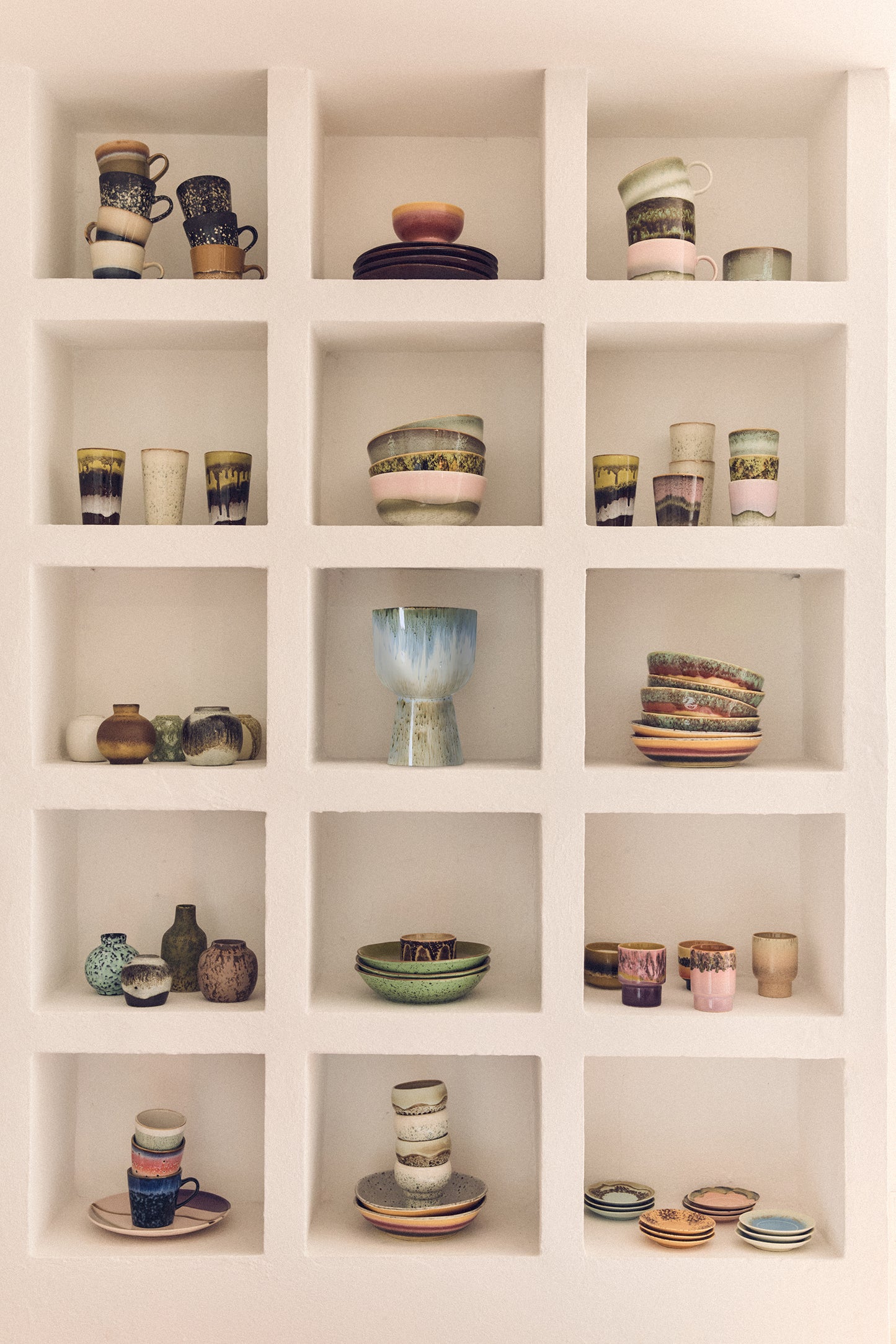 70s ceramics: coffee mug, bramble