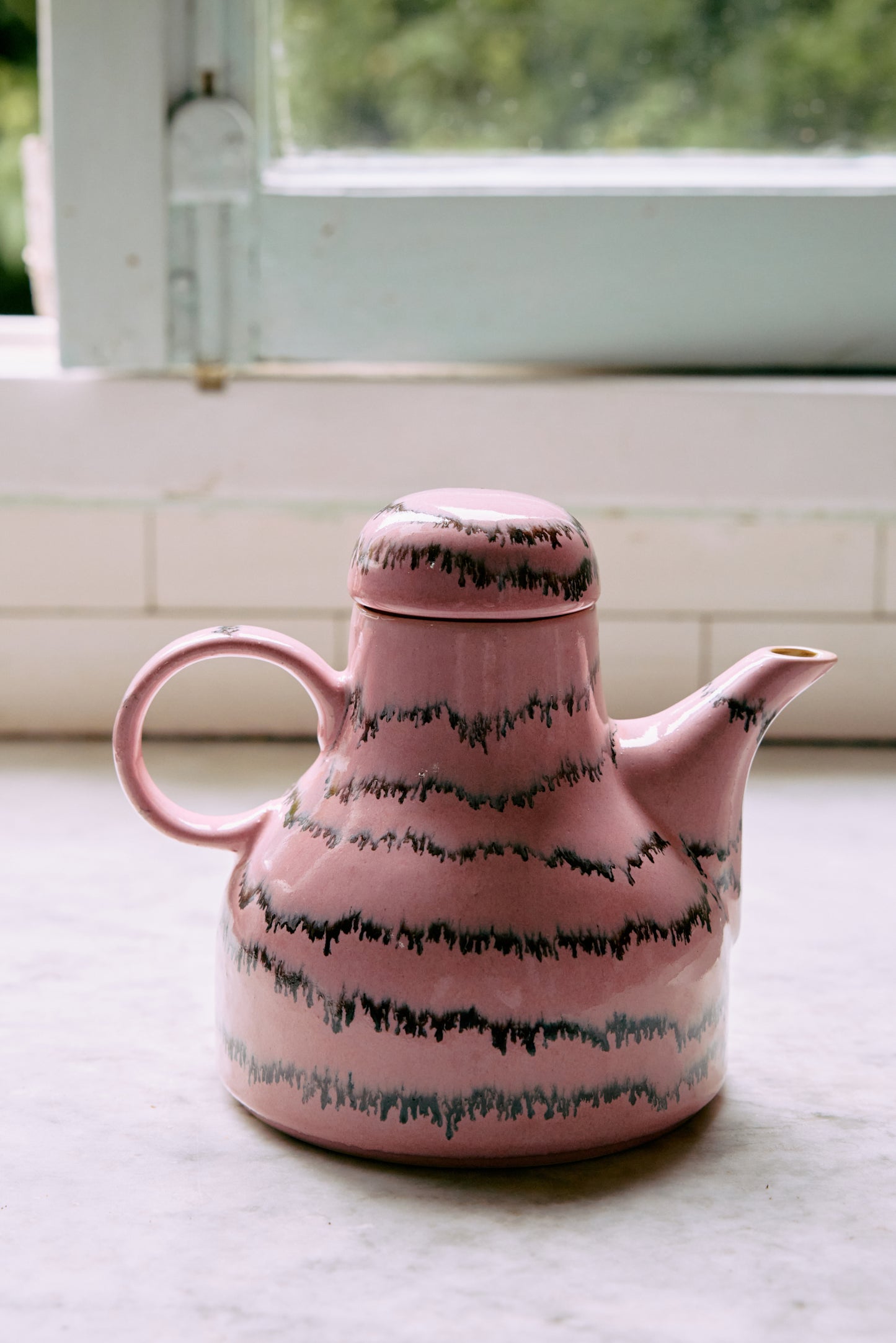 70s ceramics: coffee pot, bubble