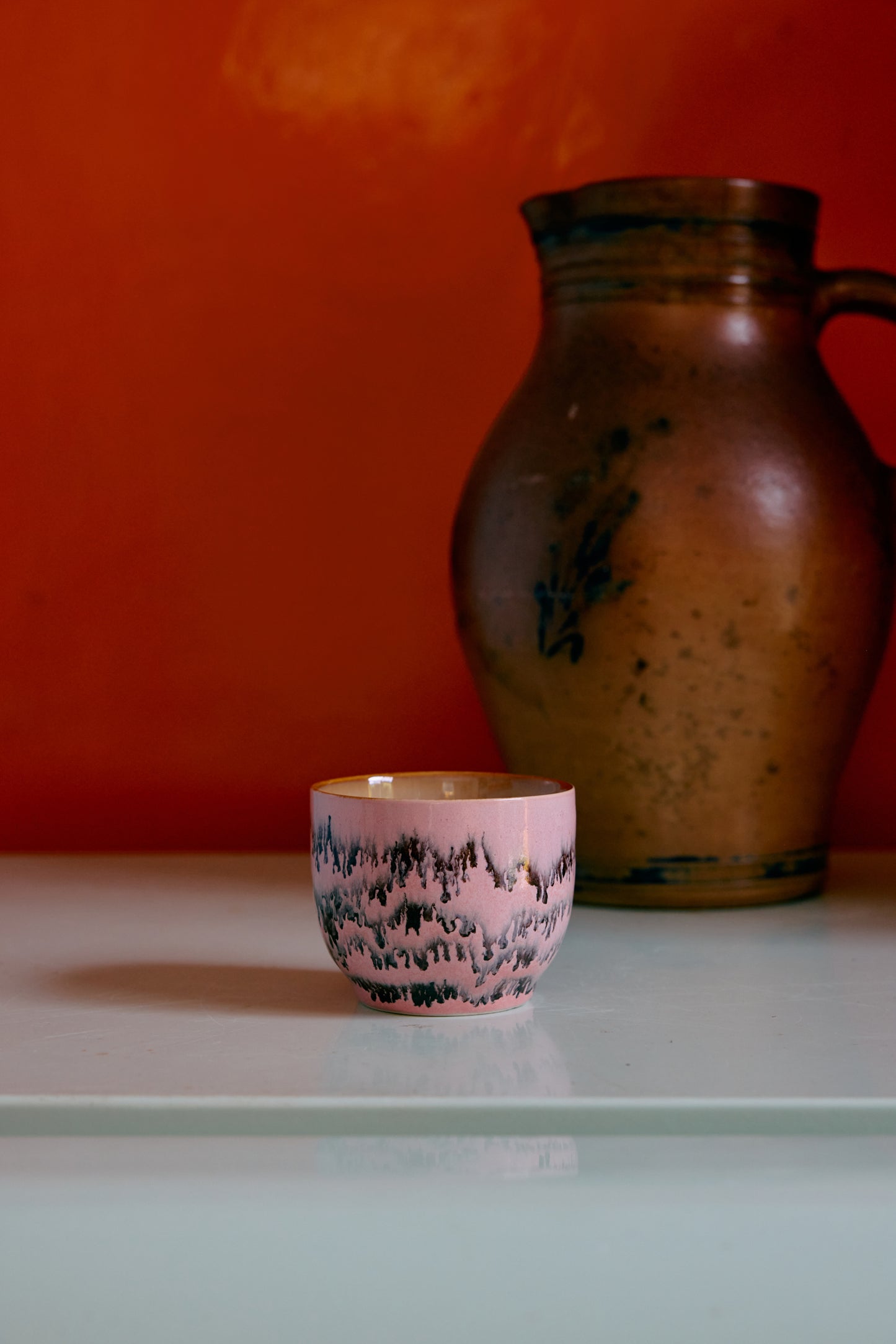 70s ceramics: café cup, bubble