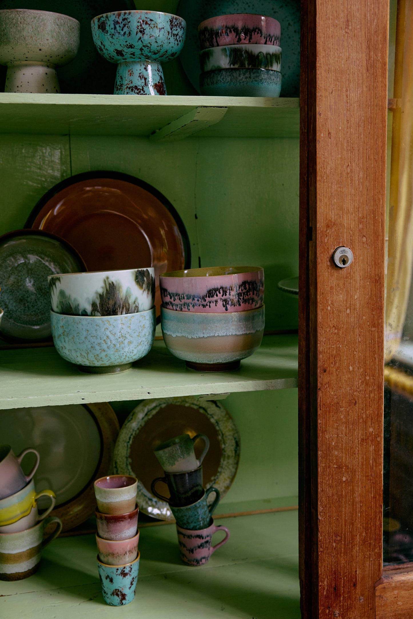 70s ceramics: noodle bowl, verdigris