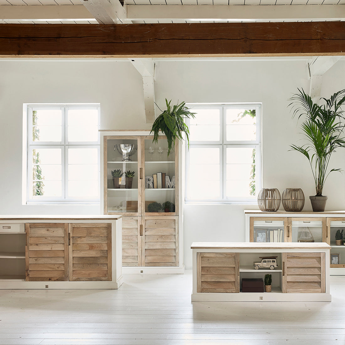 Pacifica Dresser