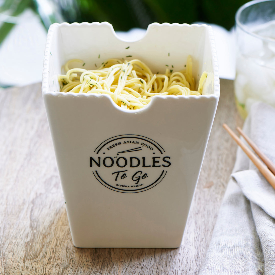 Fresh Asian Food Noodles To Go Bowl