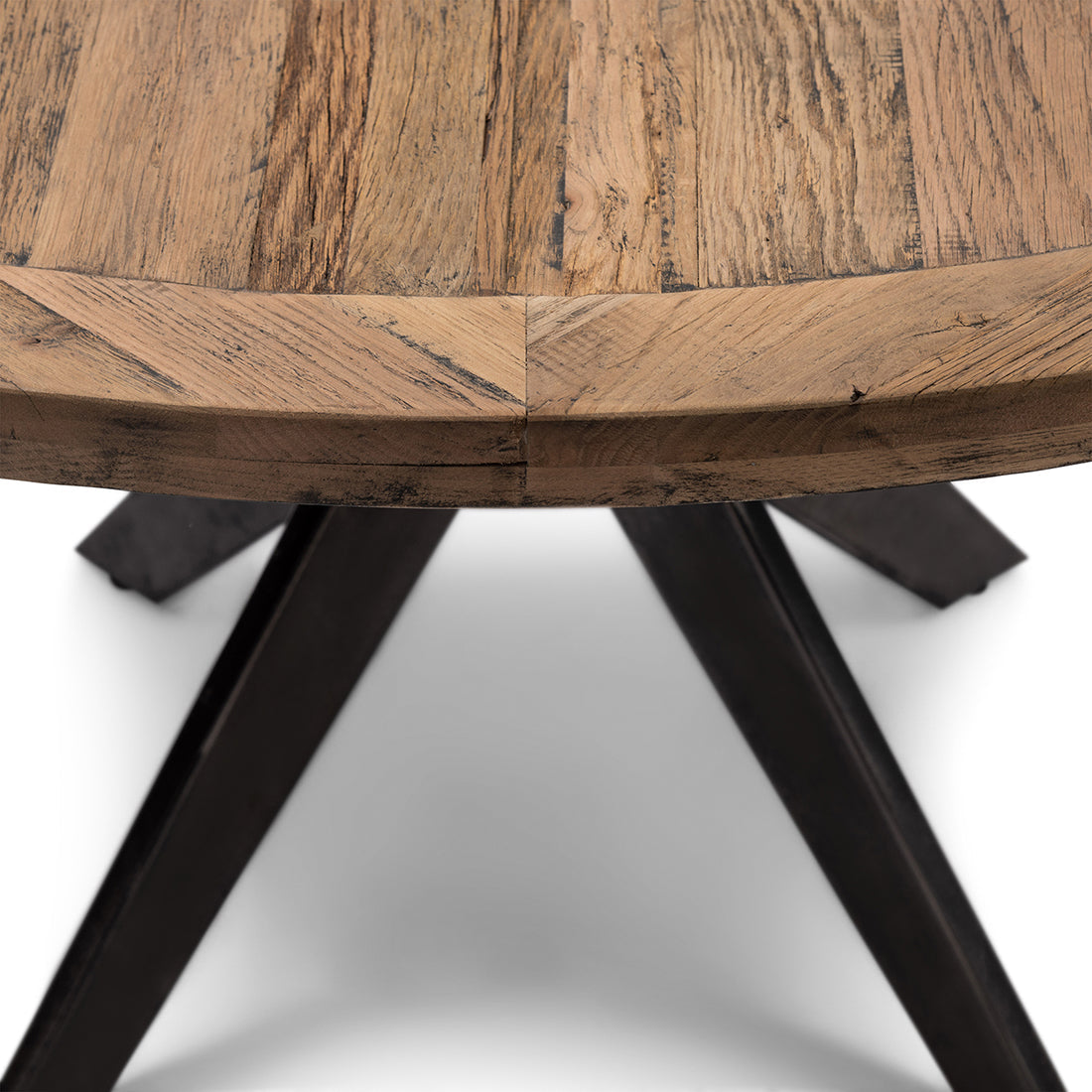 Falcon Crest Dining Table D150