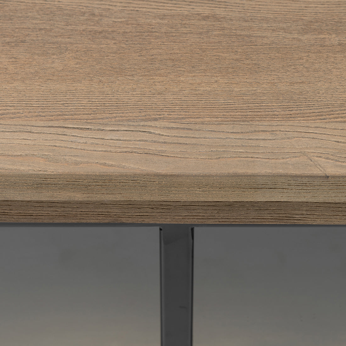 The Hoxton Flatscreen Dresser XL