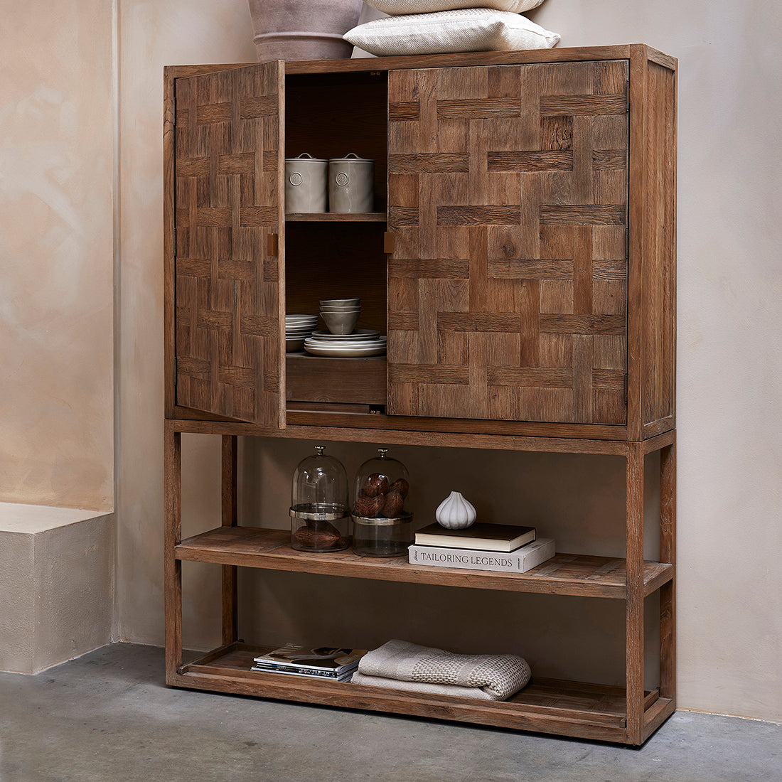 Fraser Island Cabinet