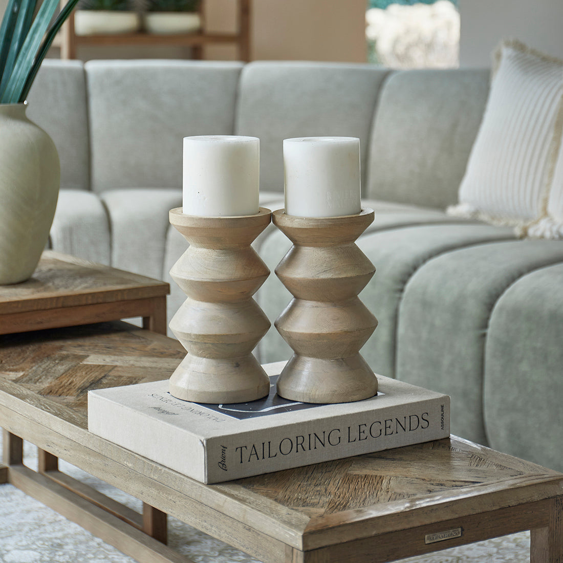 Totem Candle Holder L