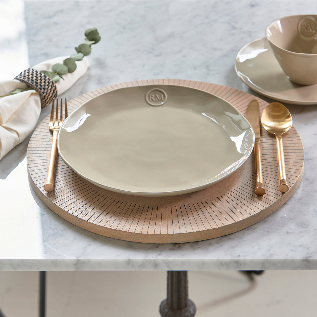 Portofino Dinner Plate flax