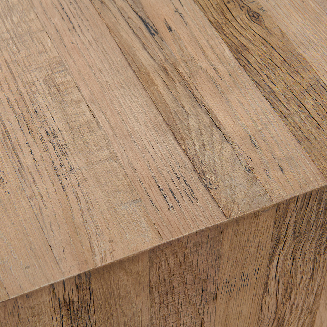 Sant Mateu End Table S/2