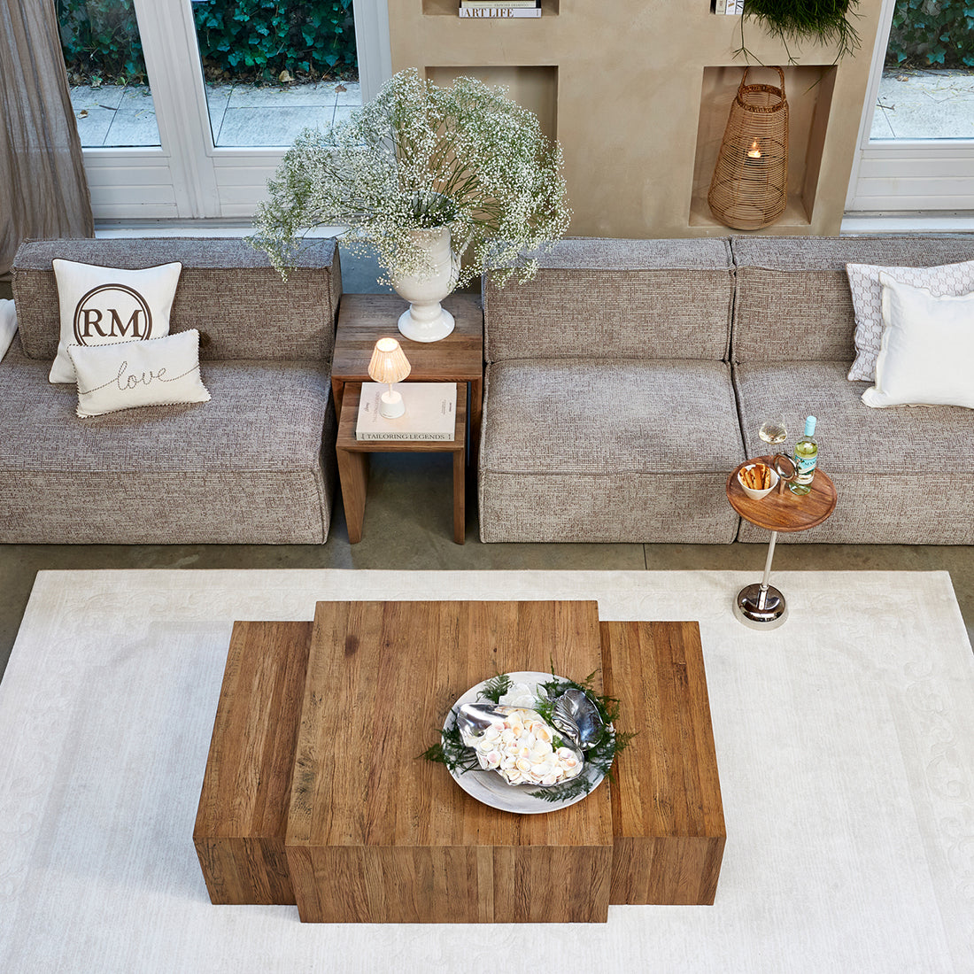 Sant Mateu End Table S/2