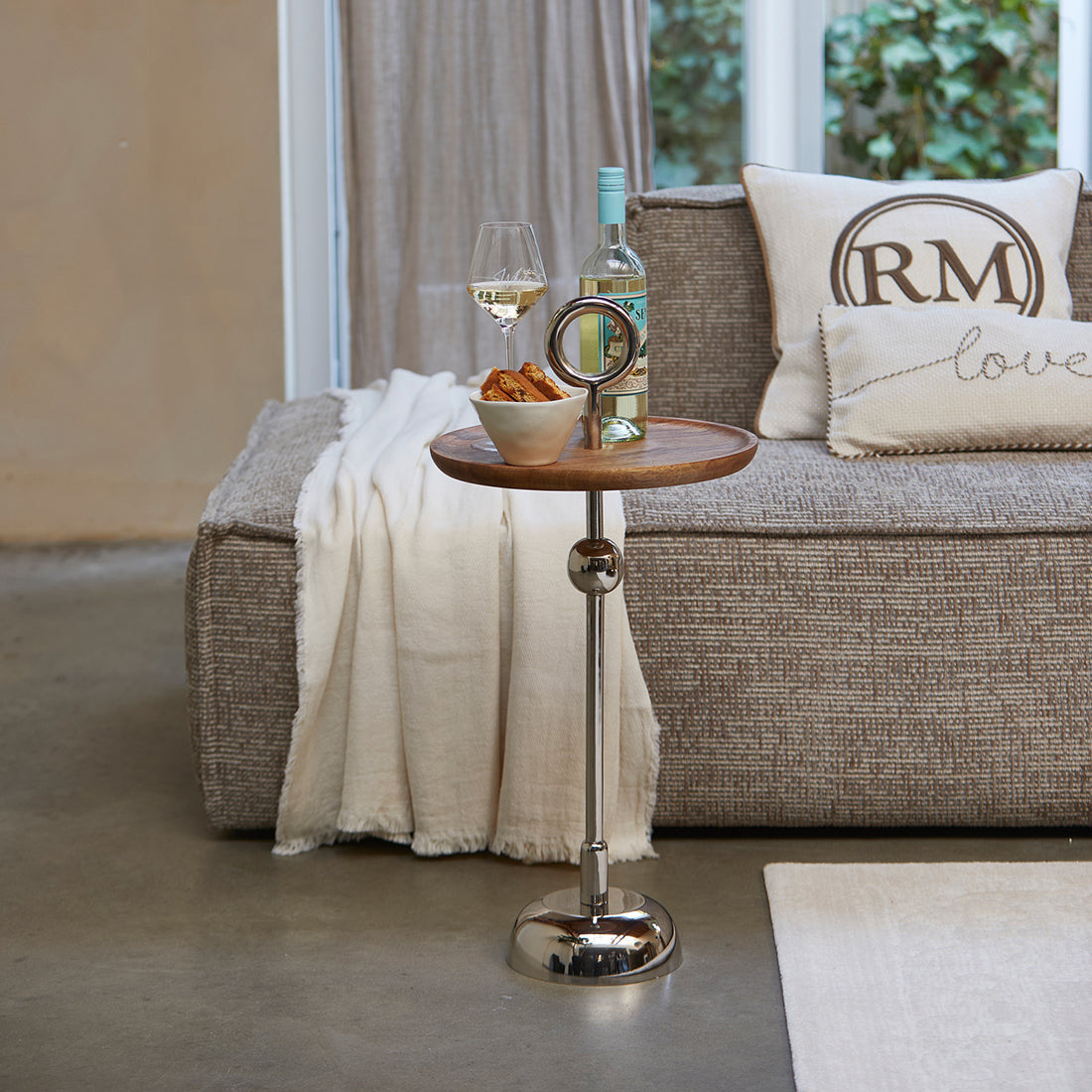 Colonna End Table