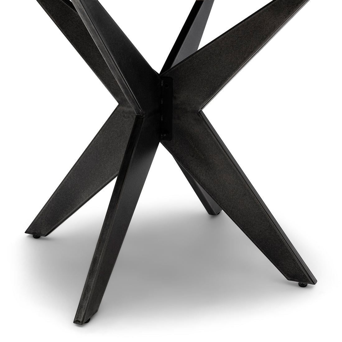 Falcon Crest Dining Table D130