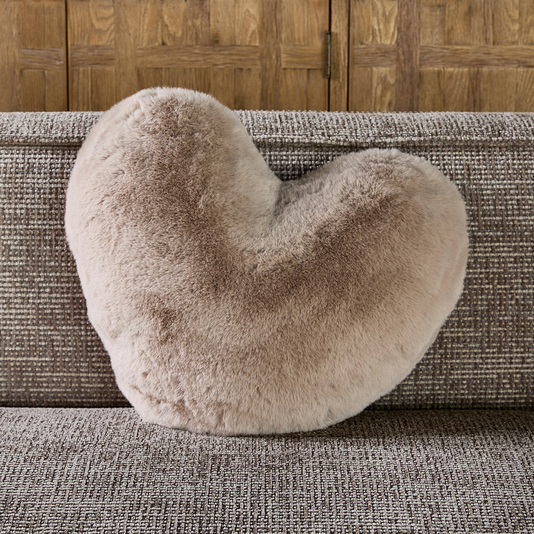 HeatherAlbaHeartFauxFurBoxPillow
