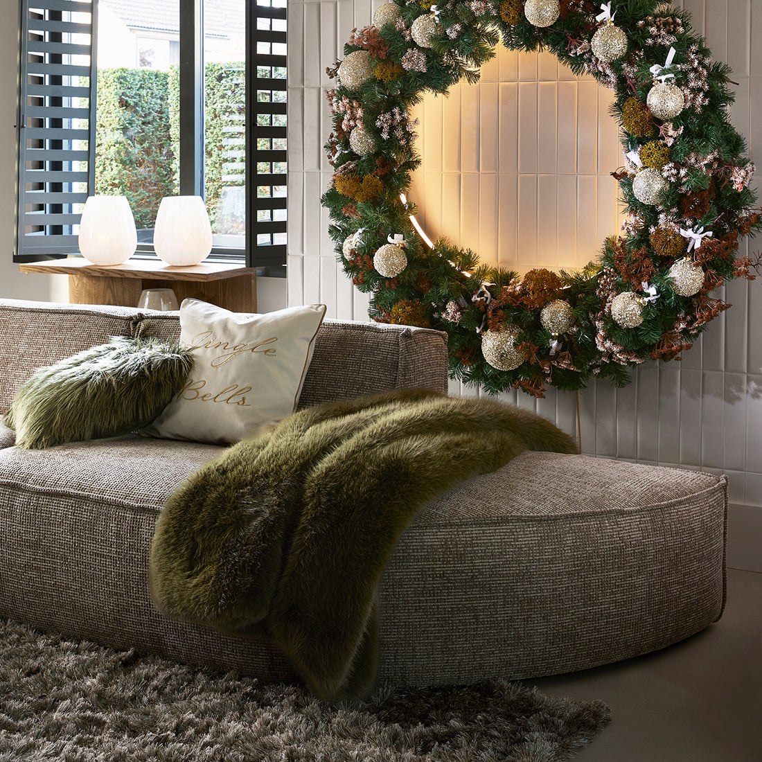 Sparkle & Shine Ornament dia 10