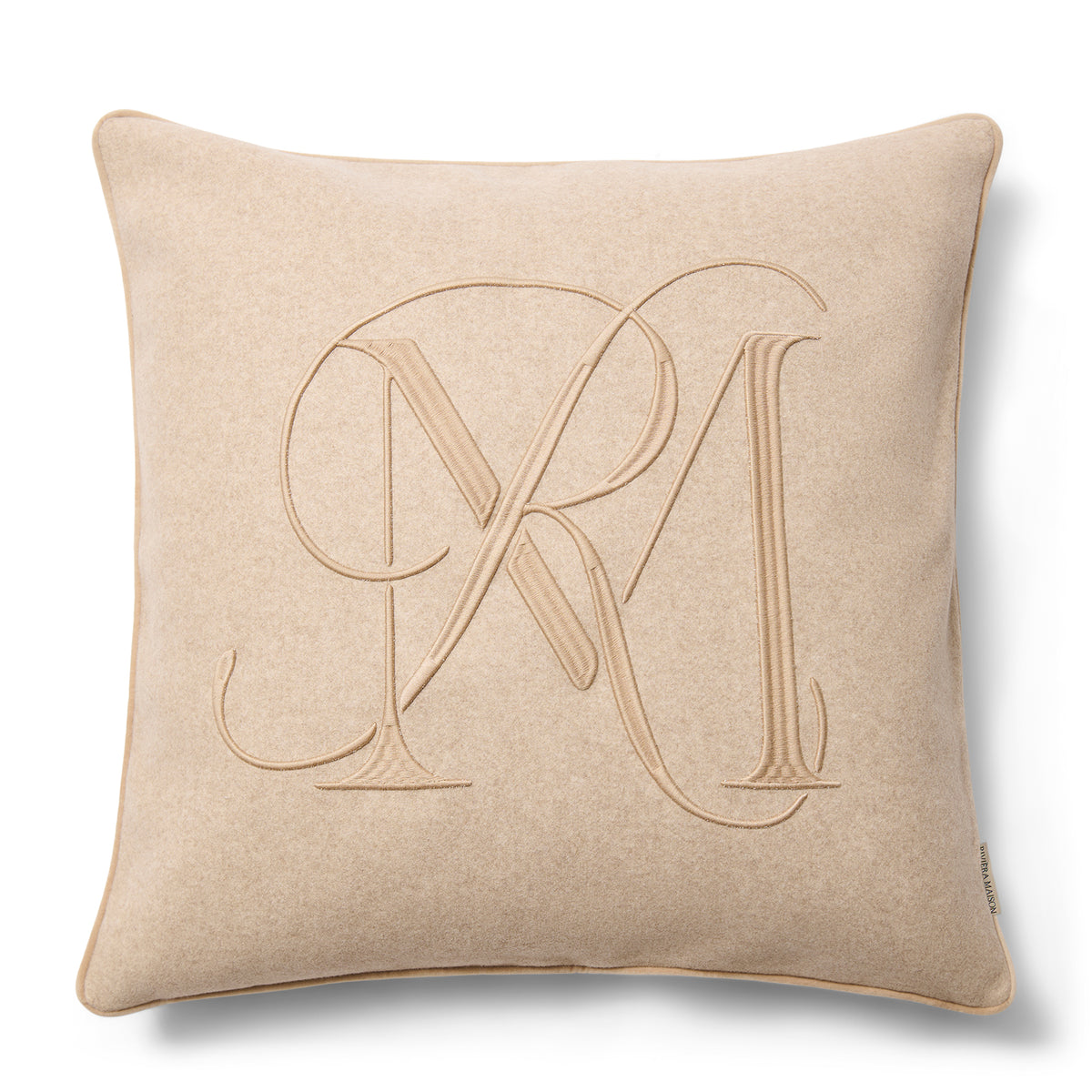 RM Avenue Pillow 60x60