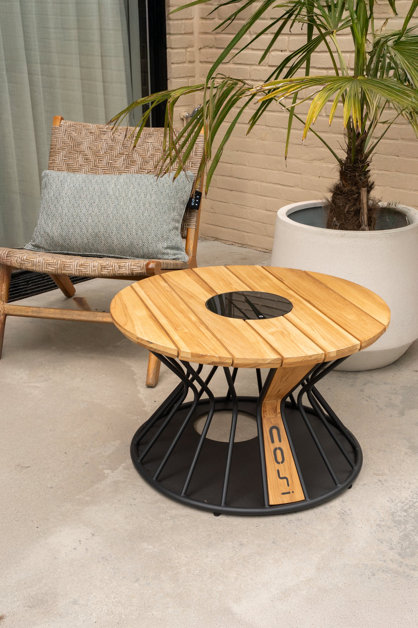 Cosilumia round teak ø 70 x 41 cm