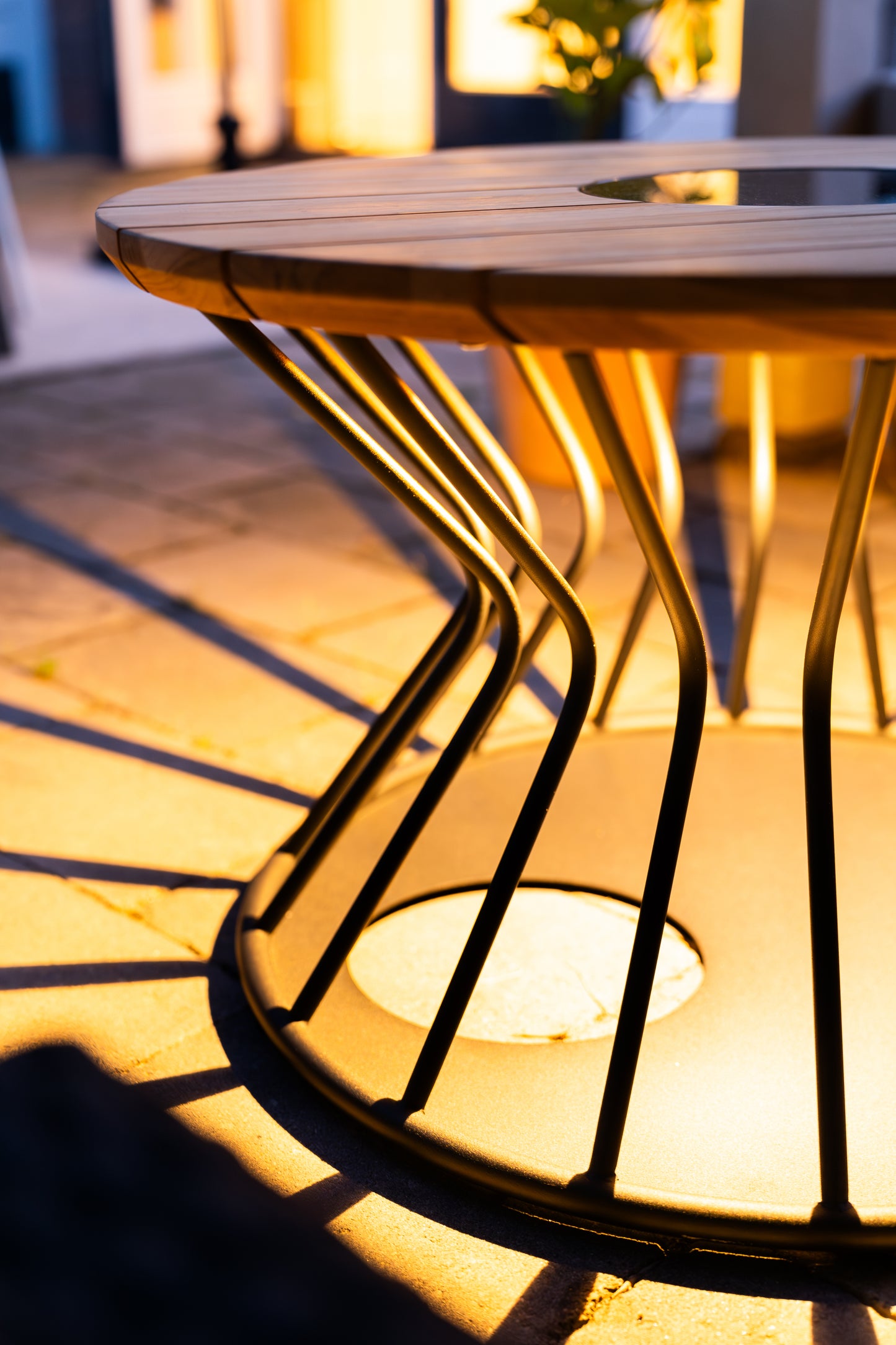 Cosilumia round teak ø 70 x 41 cm