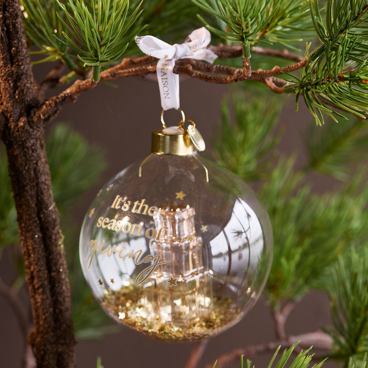 Season Of Giving Ornament Dia 10