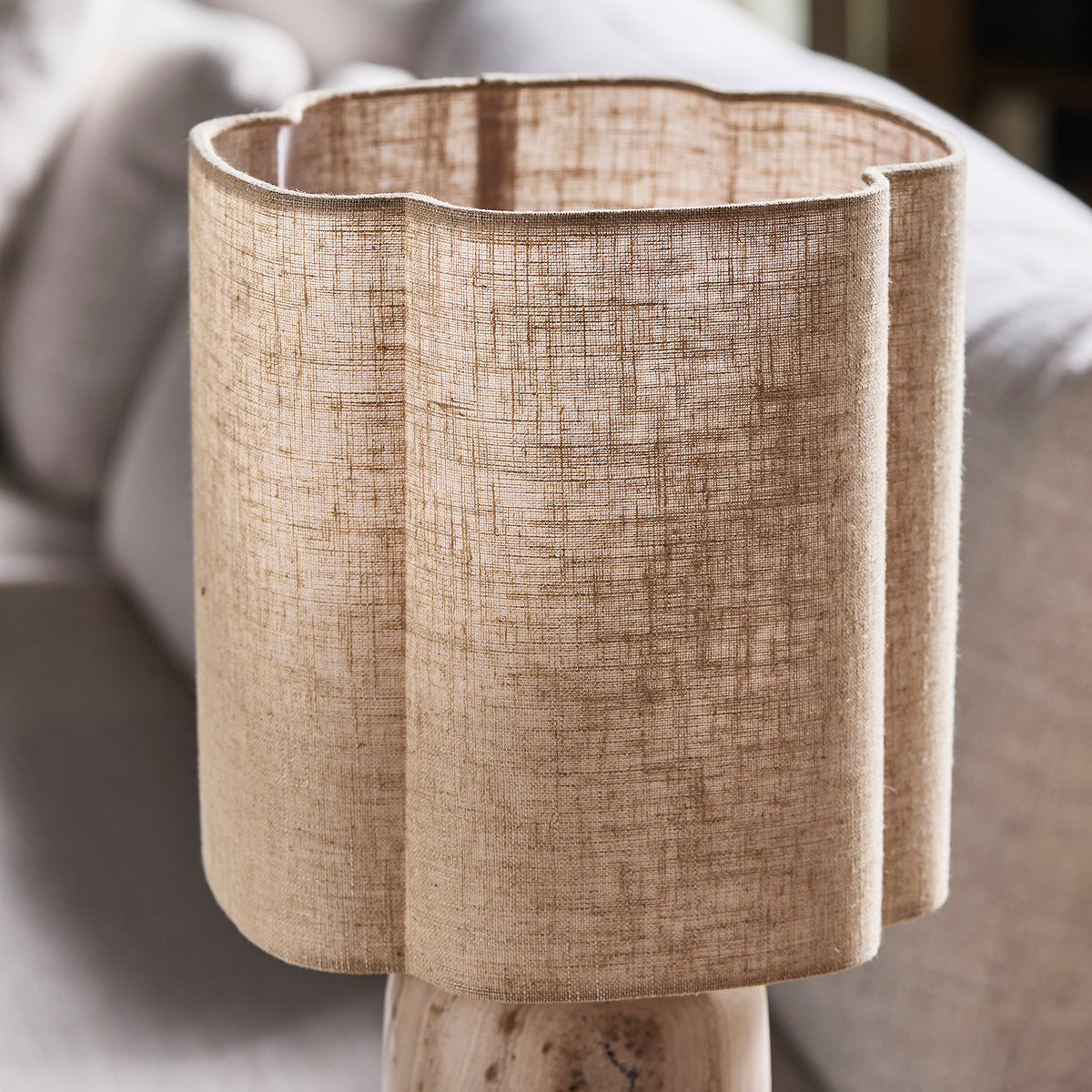 Merlan Linen Quatrefoil Lampshade Natural 25x26