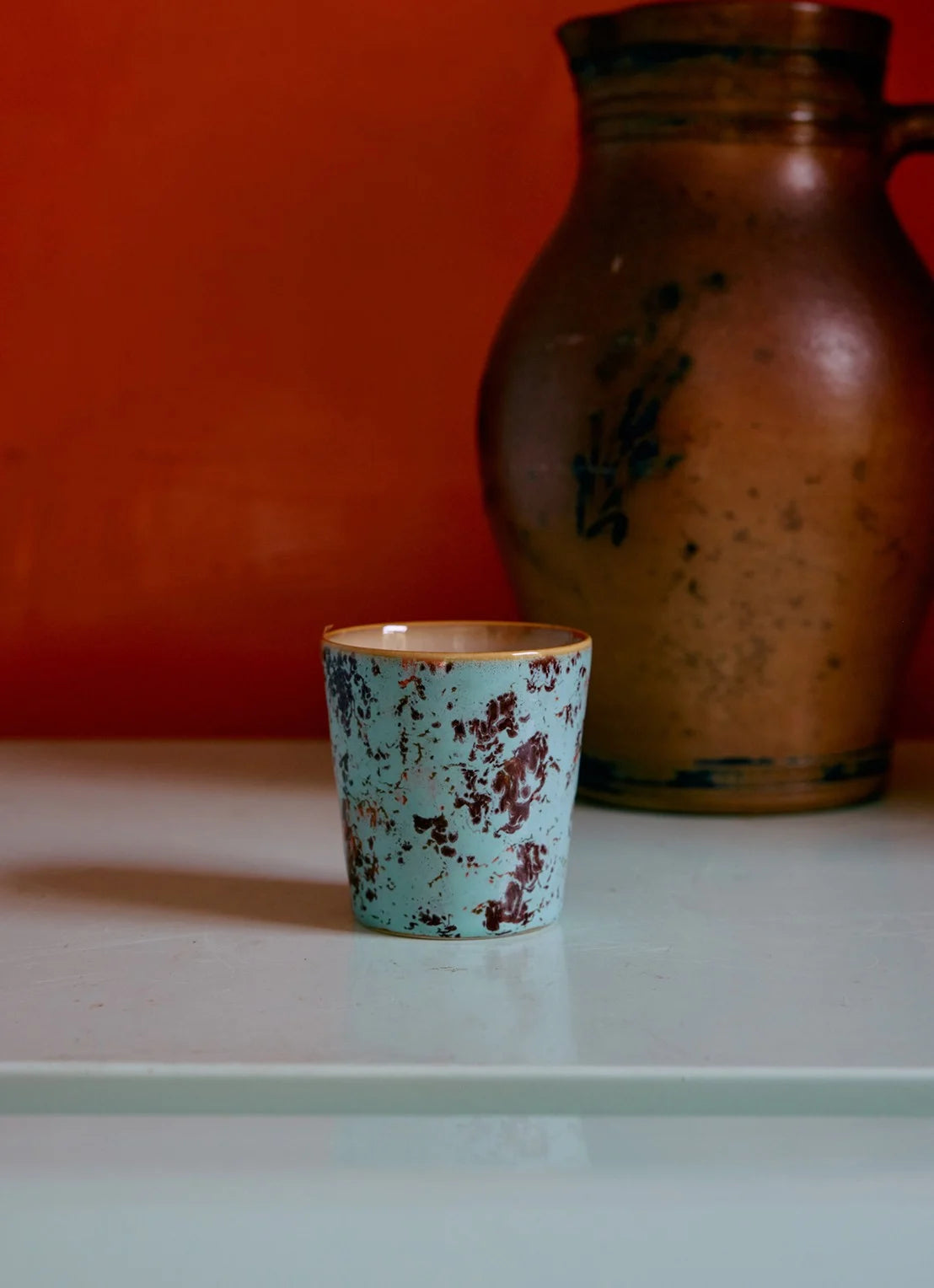 70s ceramics: coffee mug, patina